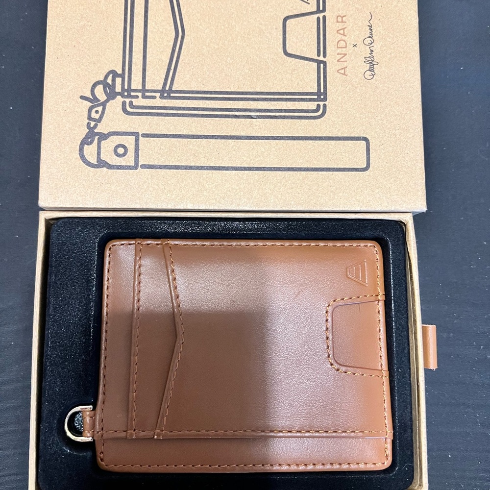 Andar Denner Wallet
